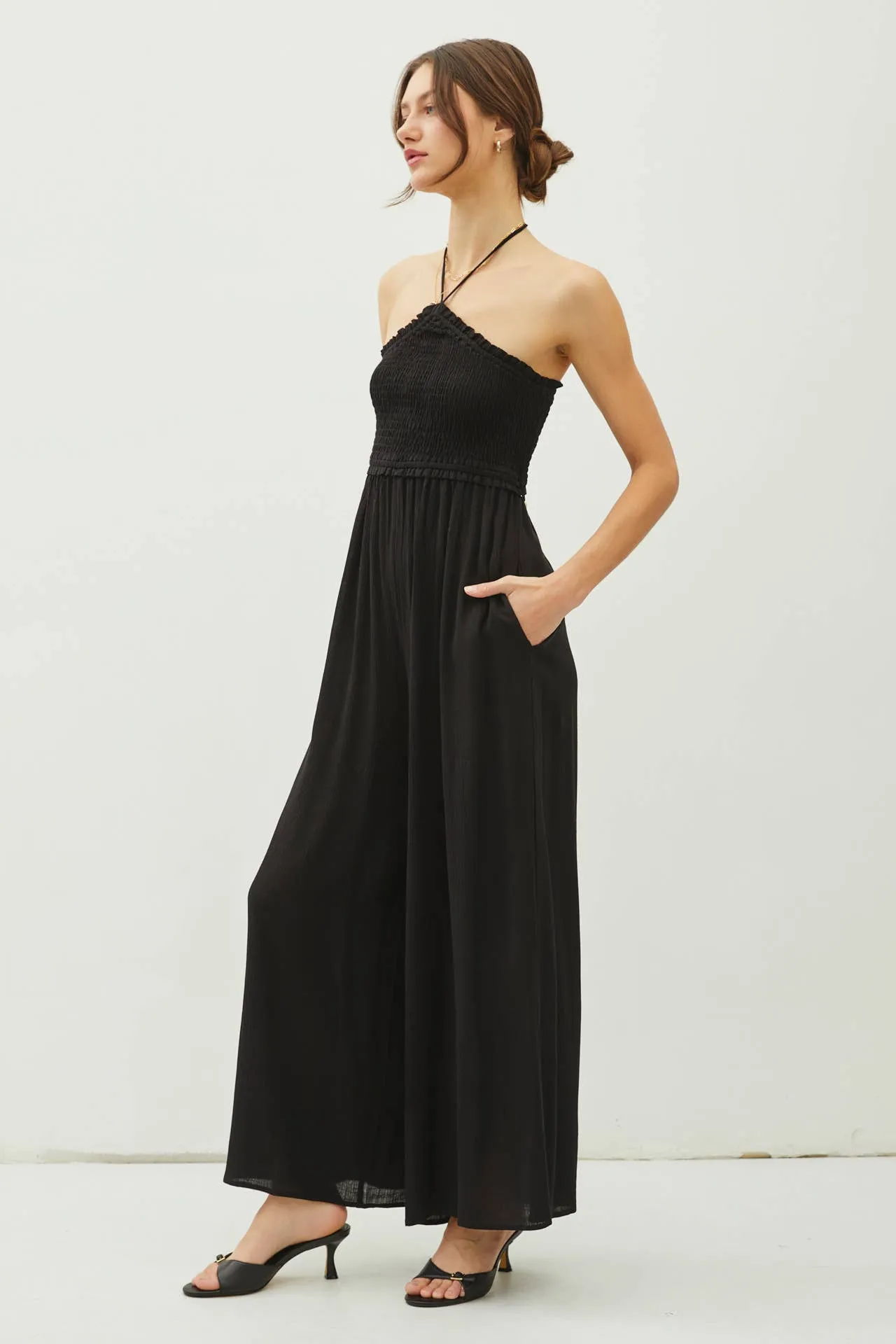 BACK CUTOUT JUMPSUIT