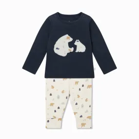 Bear T-Shirt & Leggings Outfit