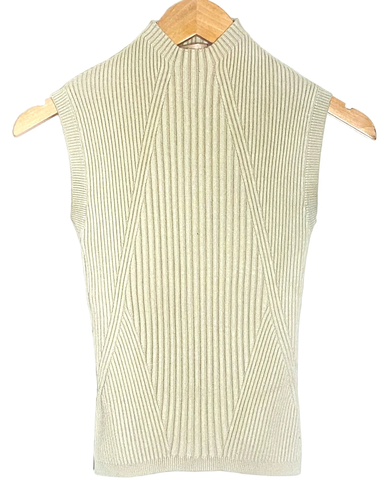 Bright Spring Ivory Ribbed Sleeveless Sweater