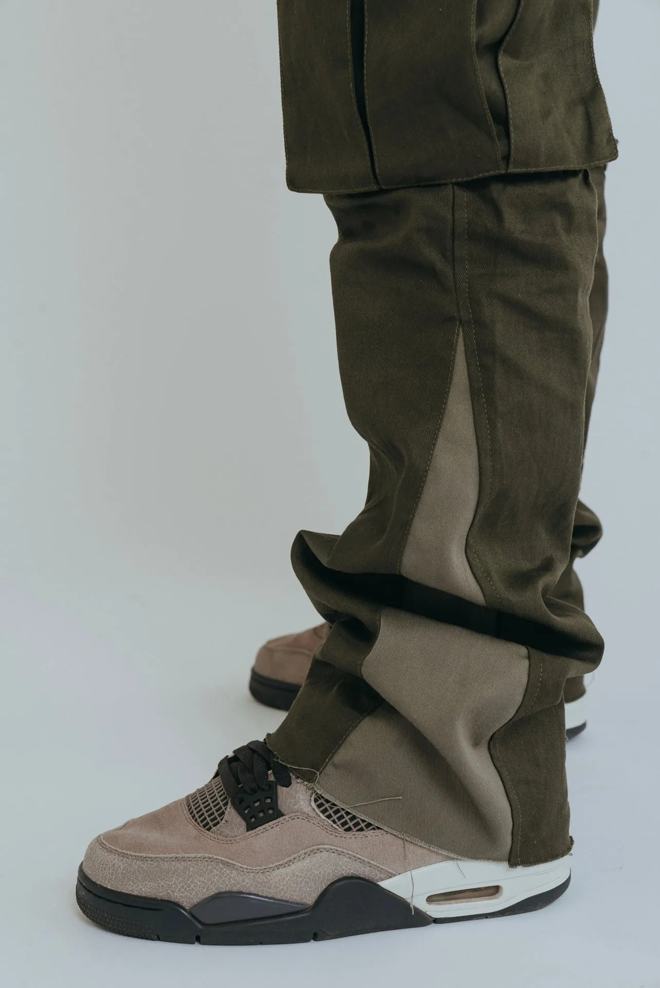 CARGO FLARE TROUSERS - KHAKI
