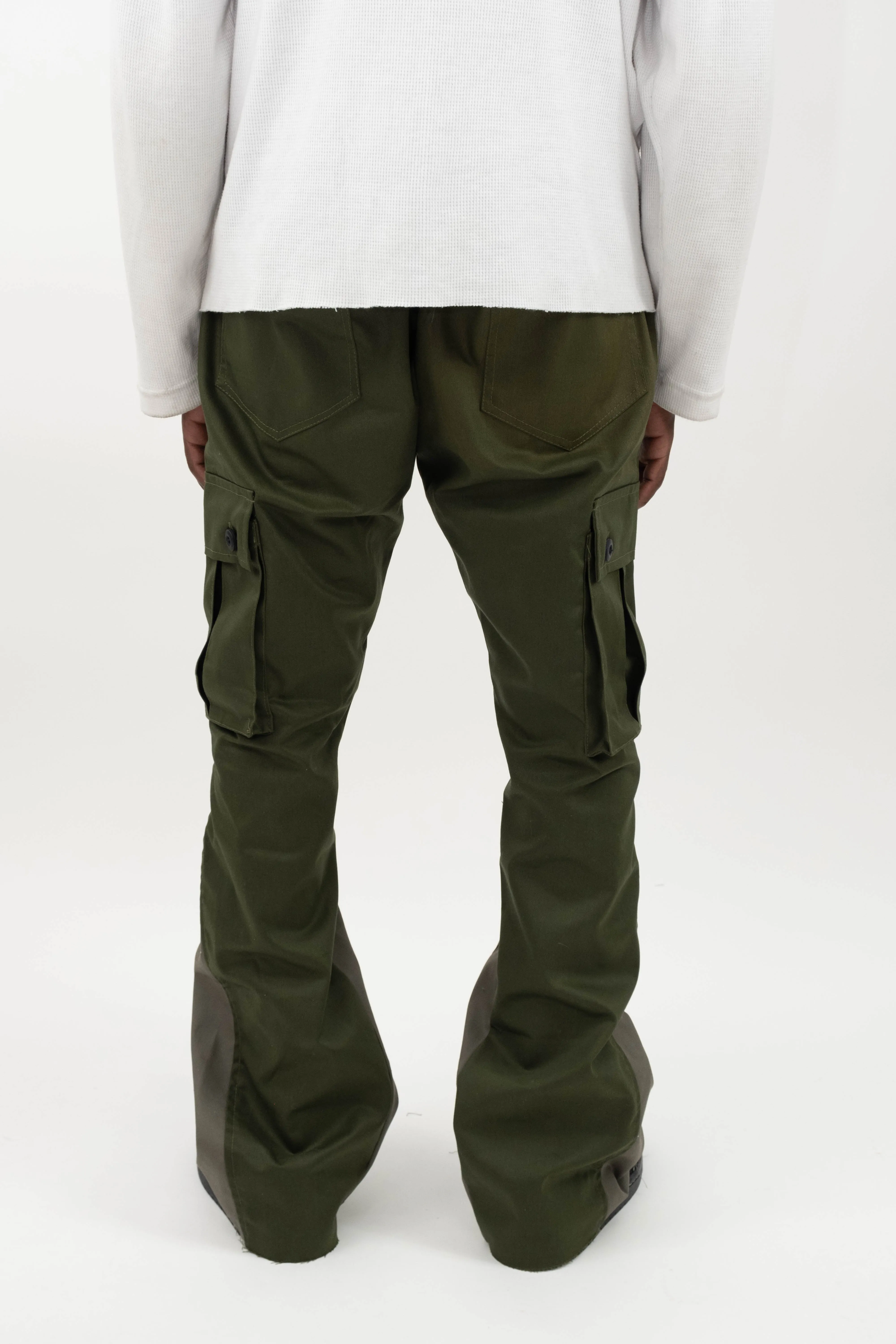 CARGO FLARE TROUSERS - KHAKI
