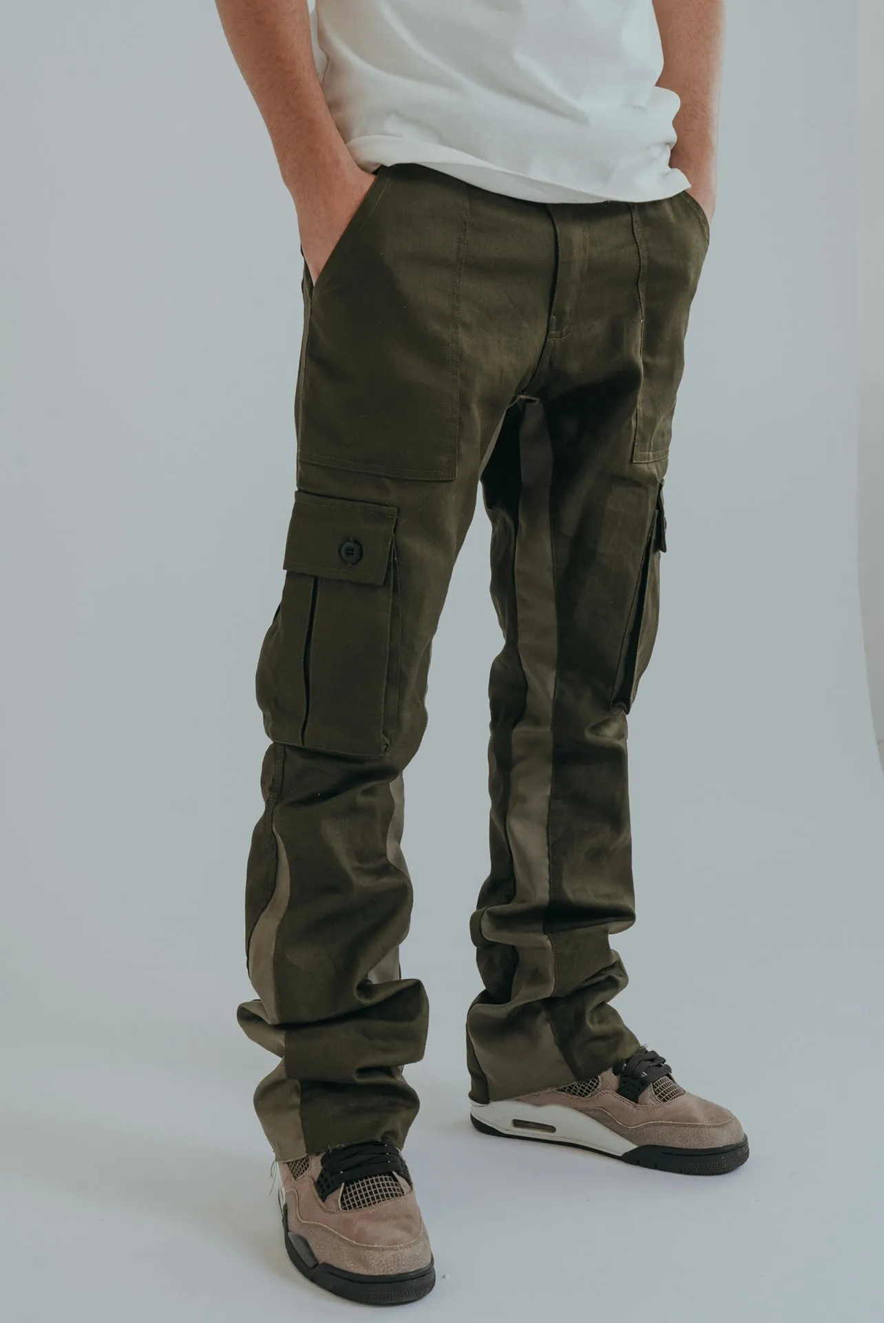 CARGO FLARE TROUSERS - KHAKI