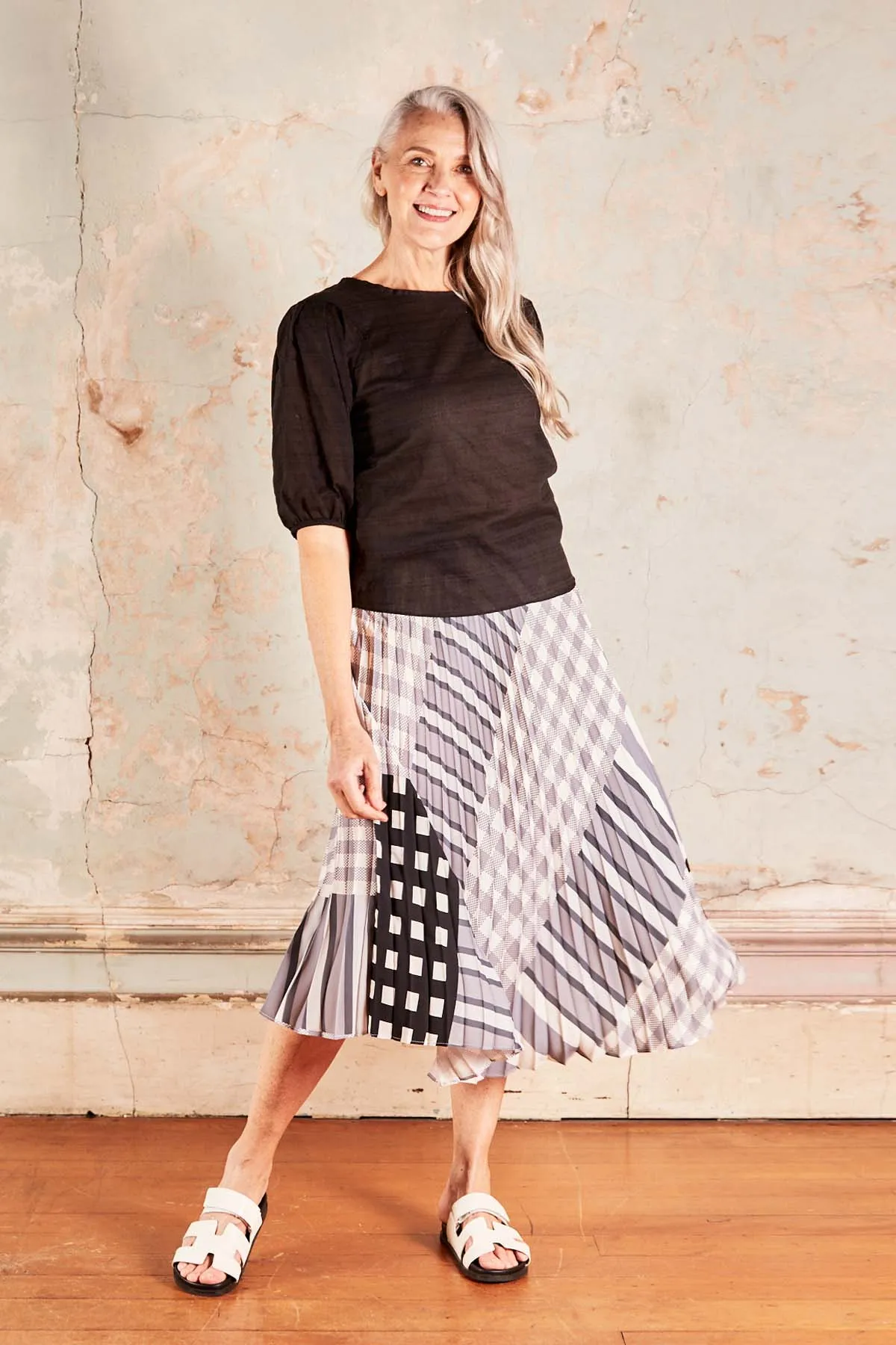 Central Park Pleated Skirt Black
