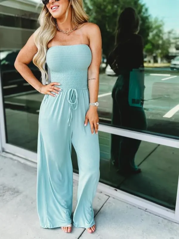 Chest-wrapped loose women's jumpsuit