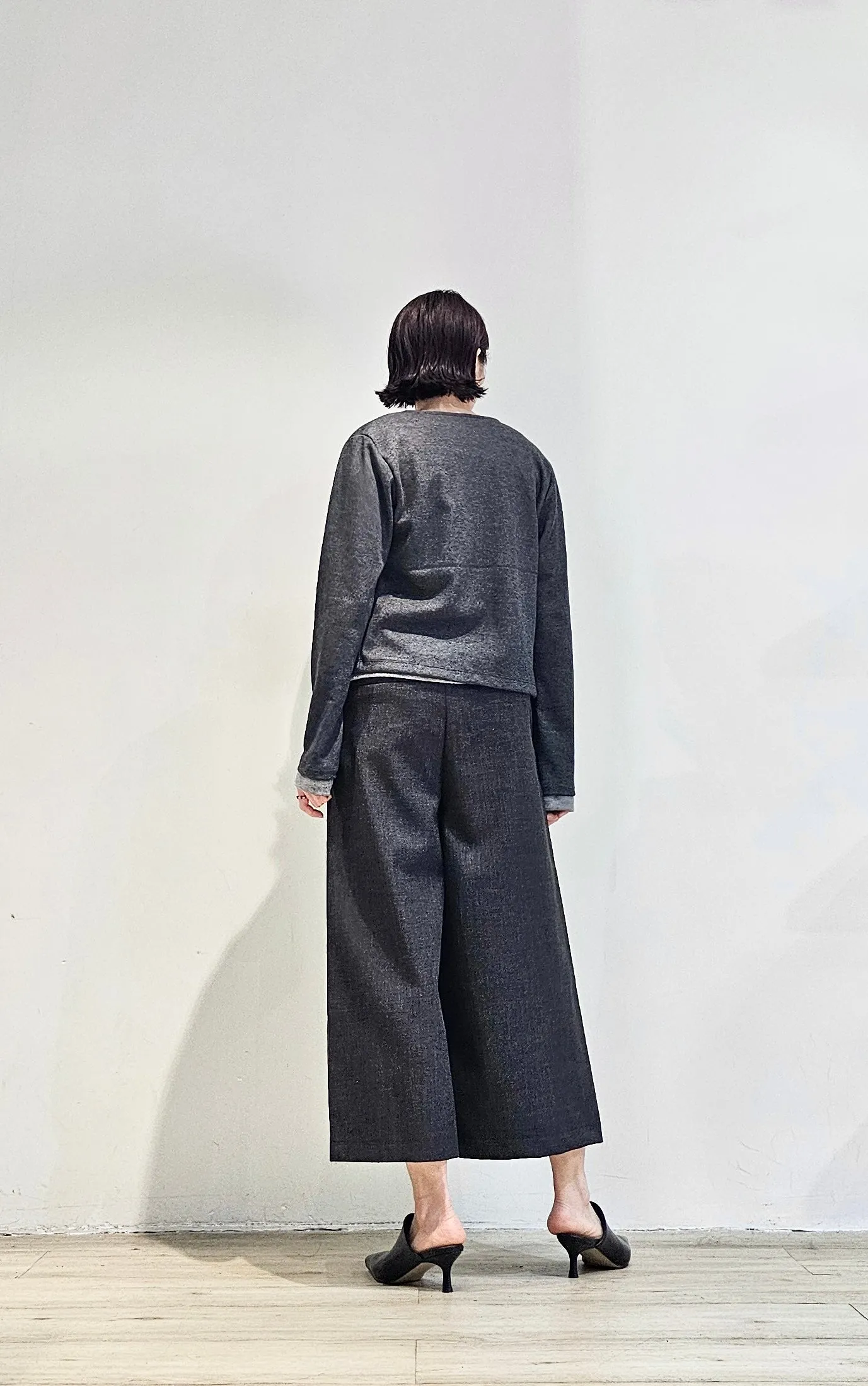 Double layer contrast cardigan - 4 colours (Pre-order)