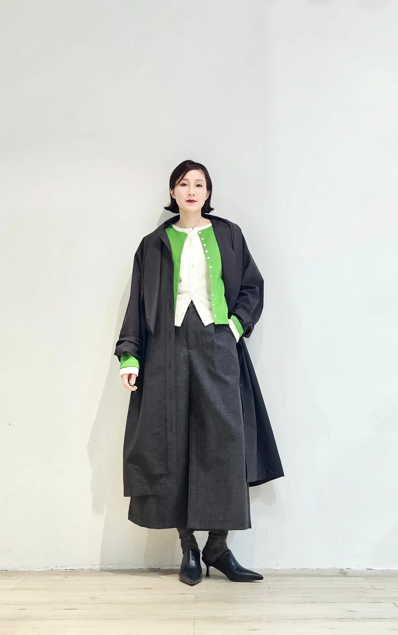 Double layer contrast cardigan - 4 colours (Pre-order)