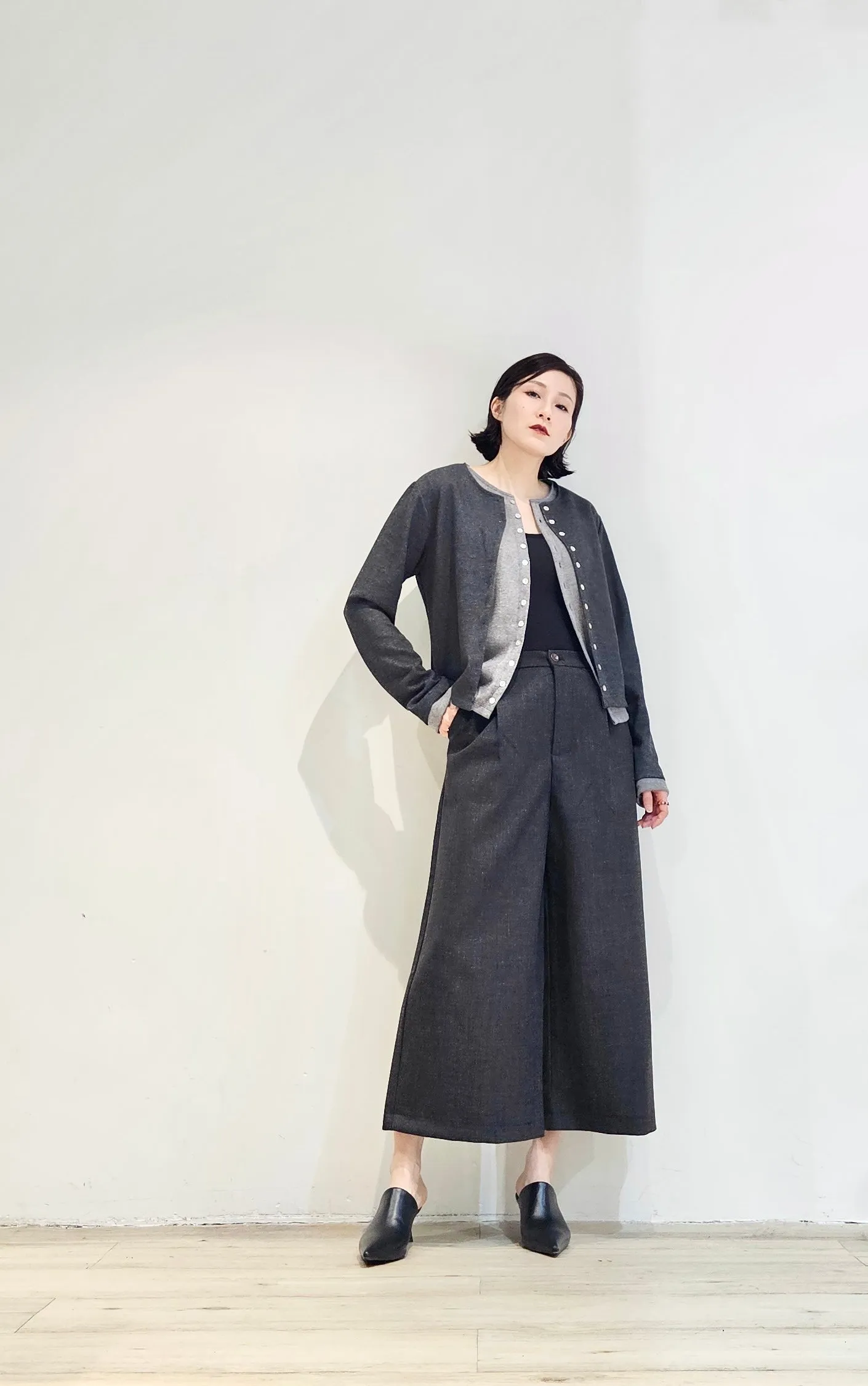 Double layer contrast cardigan - 4 colours (Pre-order)
