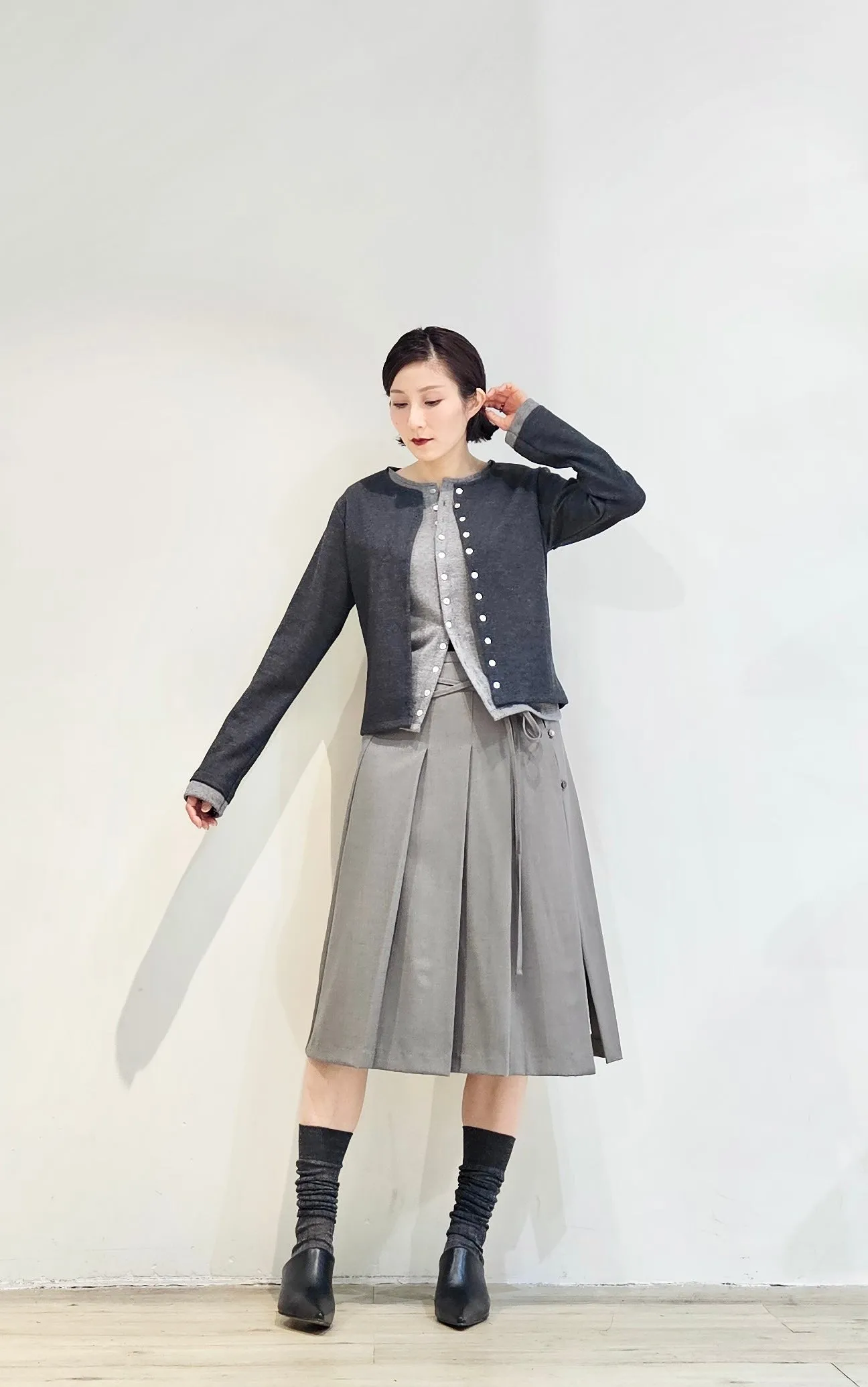 Double layer contrast cardigan - 4 colours (Pre-order)