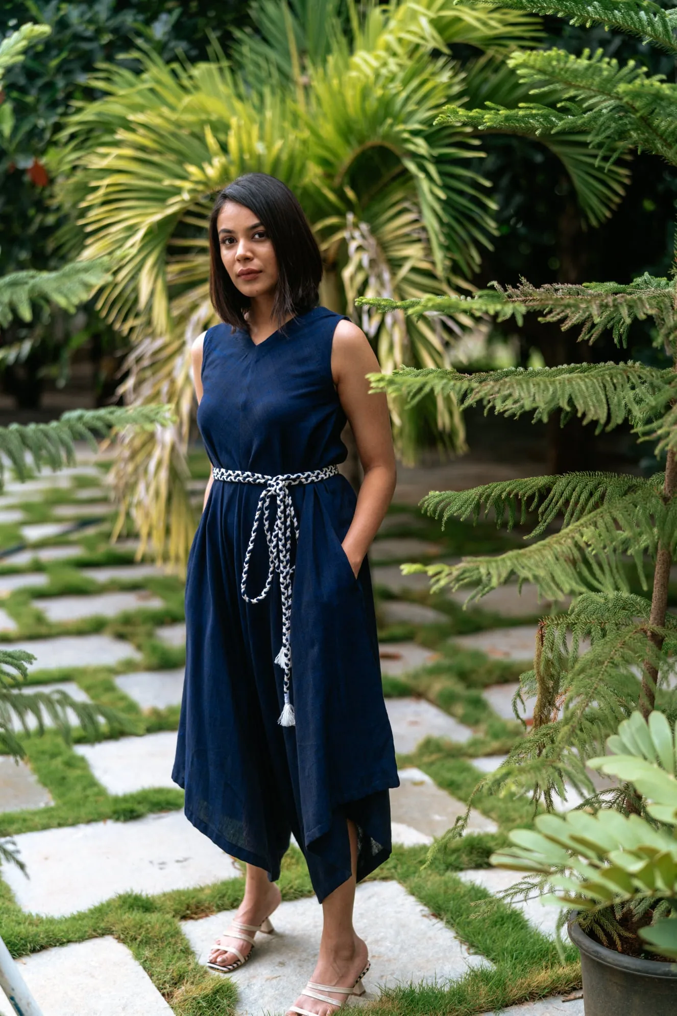 Flowy Smart cut Jumpsuit