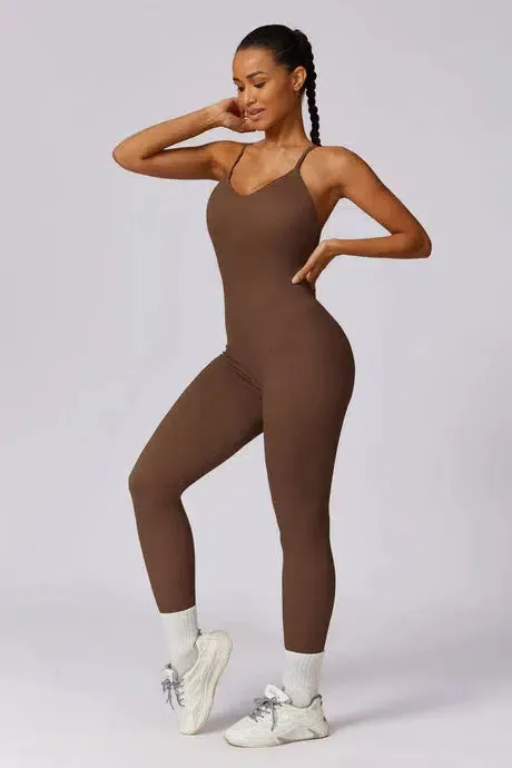Solara – V-neckline – Modern active jumpsuit