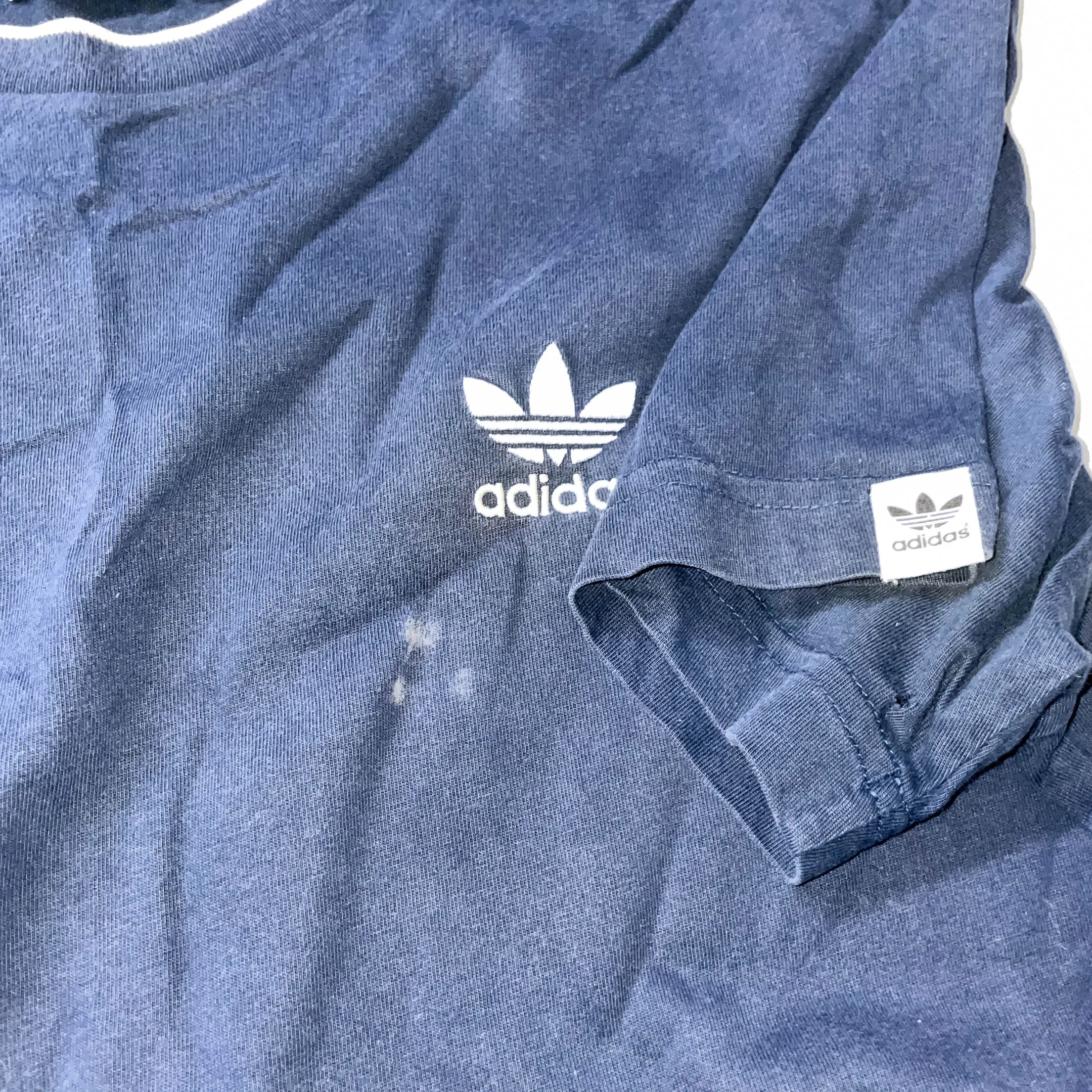 Vintage Tshirt Navy Adidas original medium mens short sleeve