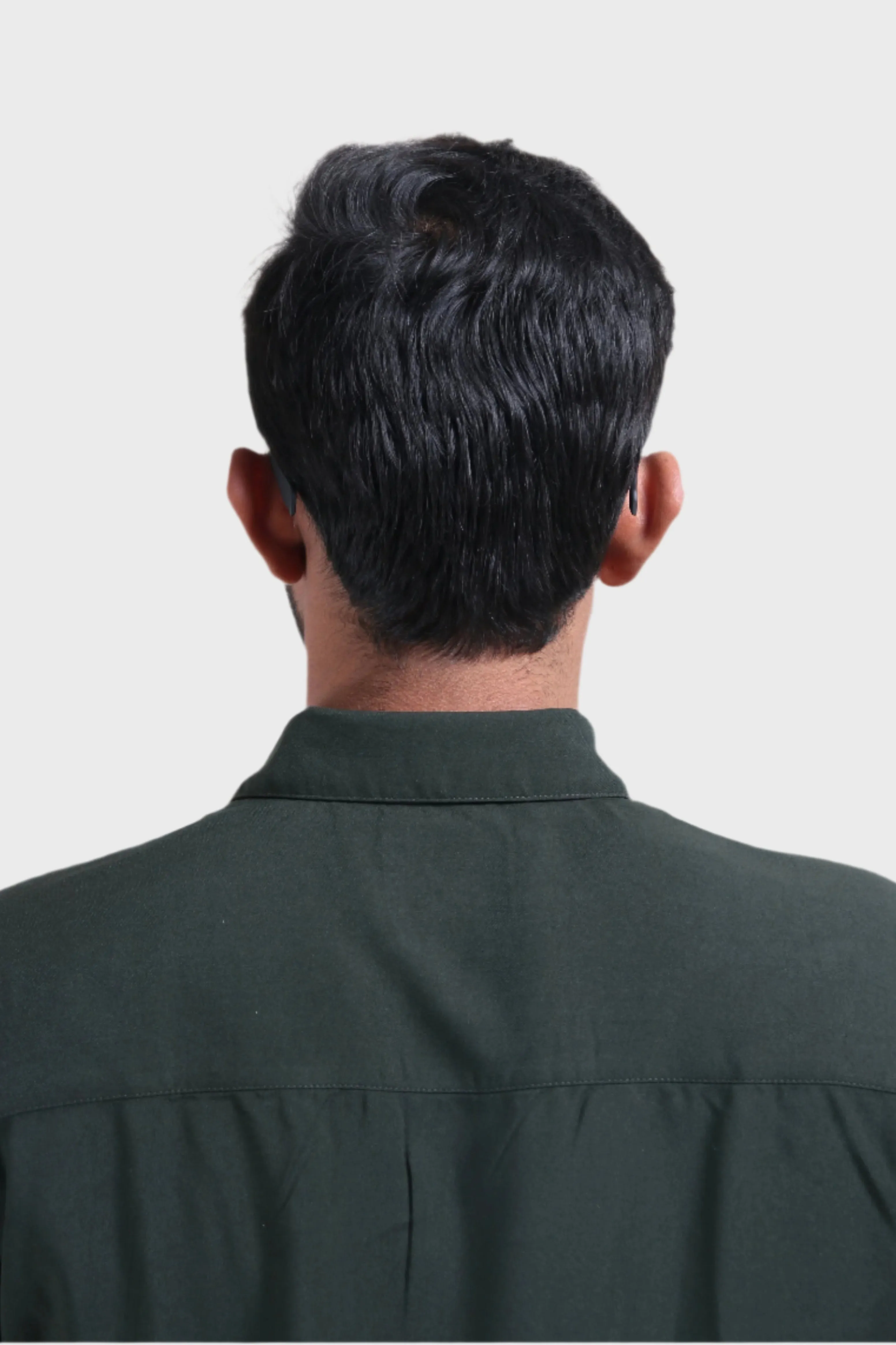 XKIND MEN'S DARK GREEN  STRETCH PLAIN SLIM FIT SHIRT